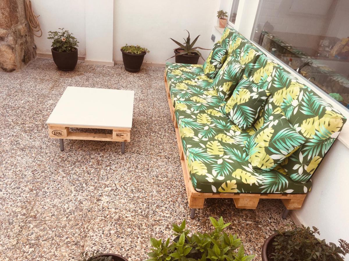 Acogedora Casa Con Patio En El Tiemblo Apartment Exterior photo